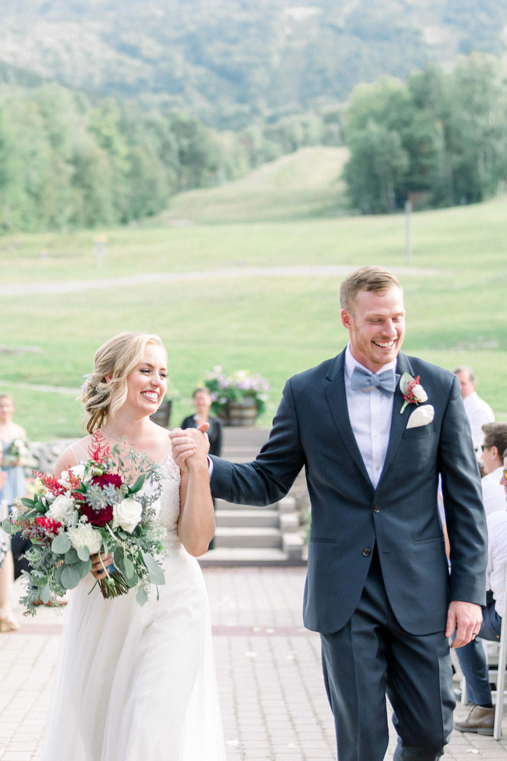 Sugarloaf Mountain Resort Wedding. Photography: By Halie