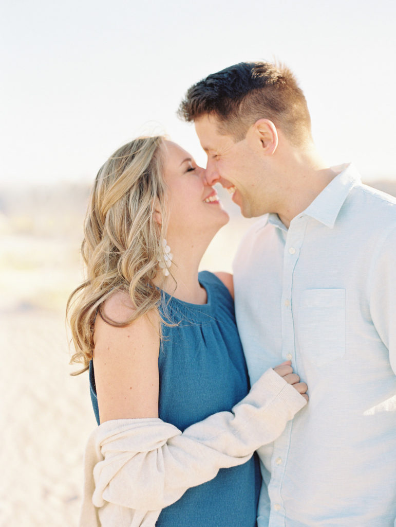 What to wear to your beach engagement session in MA