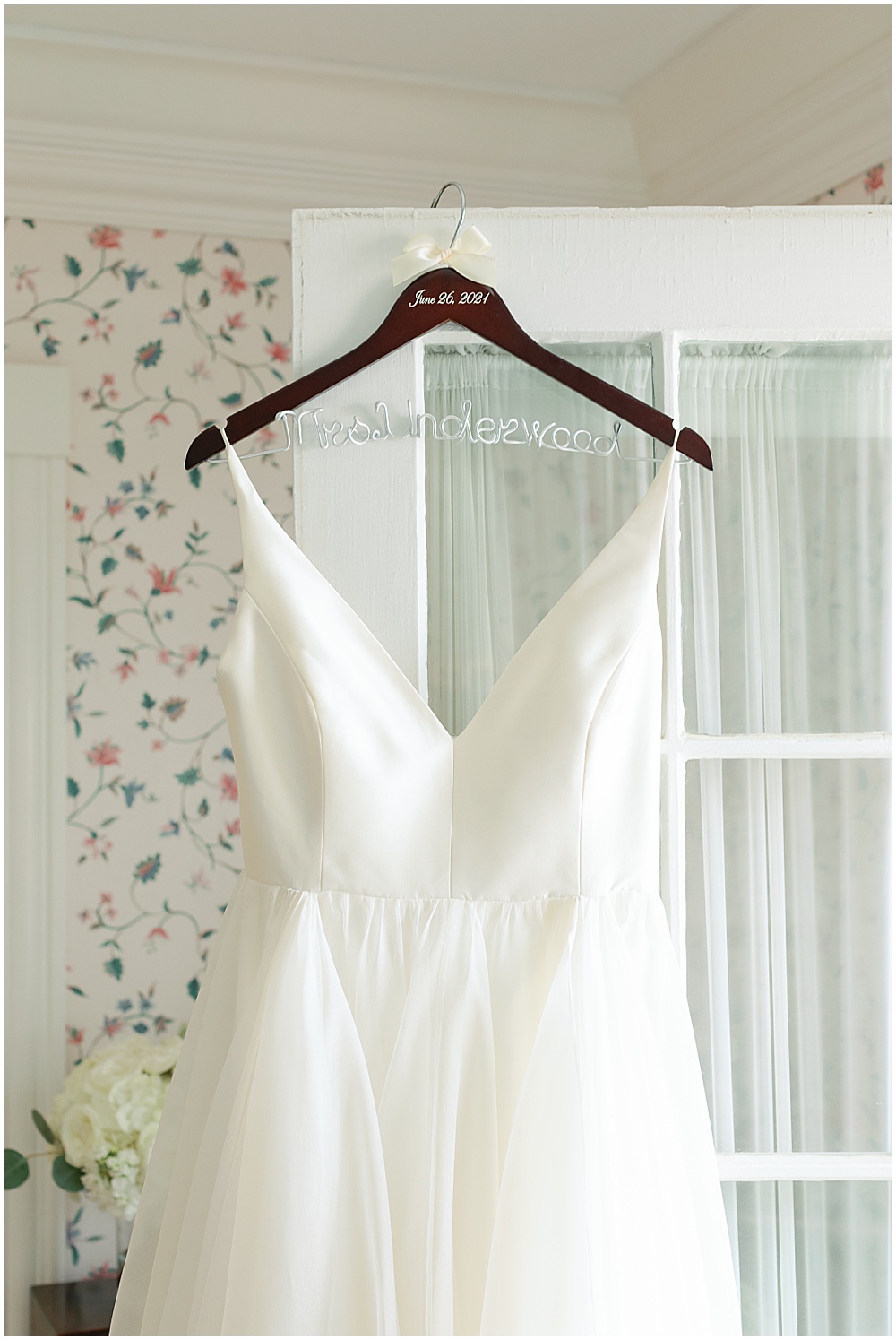 leanne marshall wedding dress at kennebunkport maine wedding