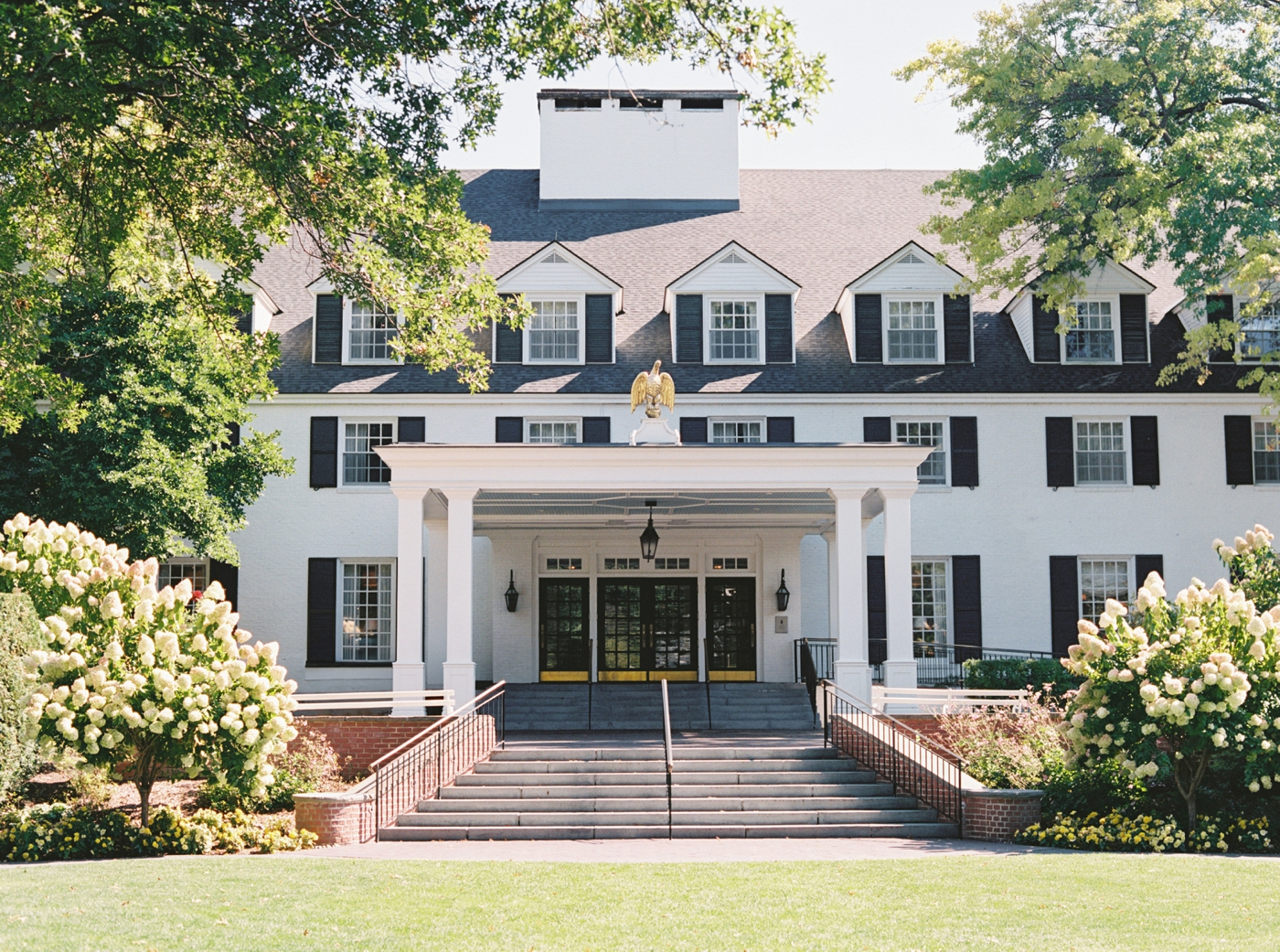 Facade of Woodstock Inn & Resort in Woodstock, VT