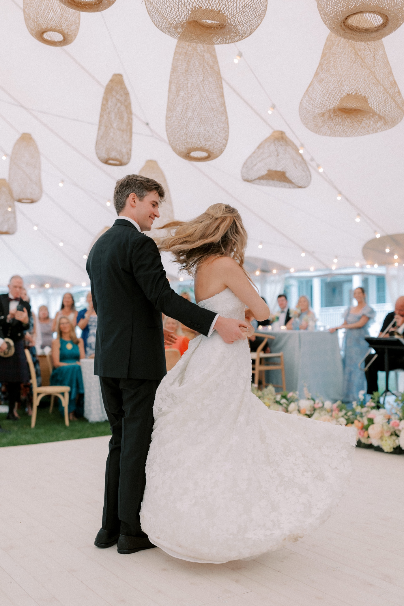 Bride and groom sharing their first dance at the Harbor View Hotel 